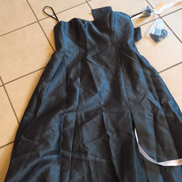 NWT Alfred Sung Strapless A-line Satin Gown Modern Bow Detail Evergreen 14 - Picture 2 of 13